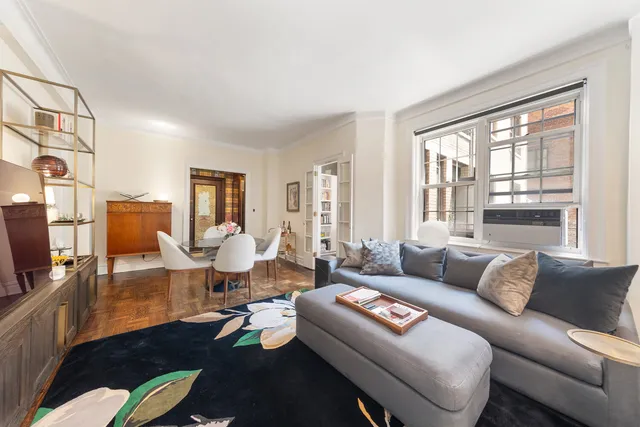 $1,075,000 | 41 5th Avenue, Unit 1F | Greenwich Village