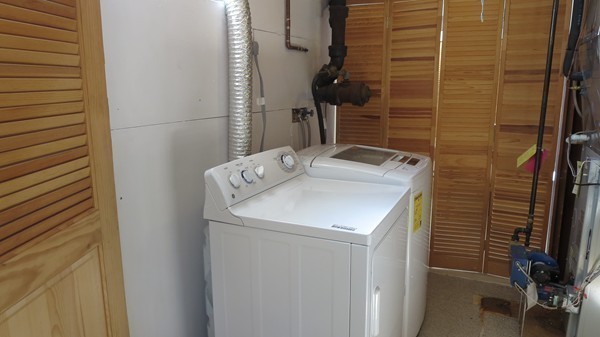 54 Hopkinton Road Westborough, MA 01581 - Photo 24 of 27 Gallery Image 24