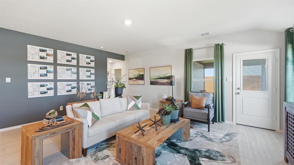 16424 Hudson Pr Way Justin, TX 76247 - Photo 10 of 31