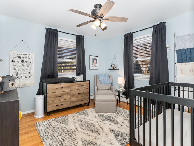 1506 Meadows Road Geneva, IL 60134 - Photo 19 of 33 a room with furniture and window