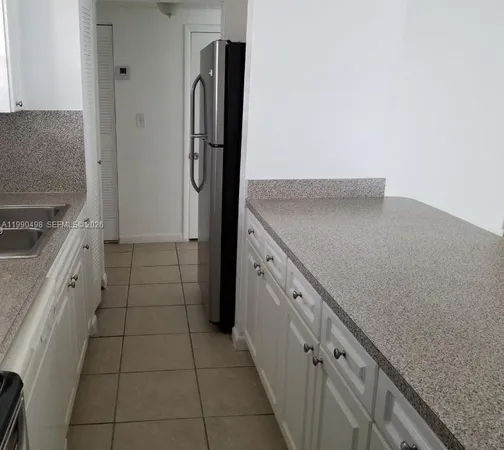 $1,900 | 399 Northwest 72nd Avenue, Unit 305, Miami, FL 33126