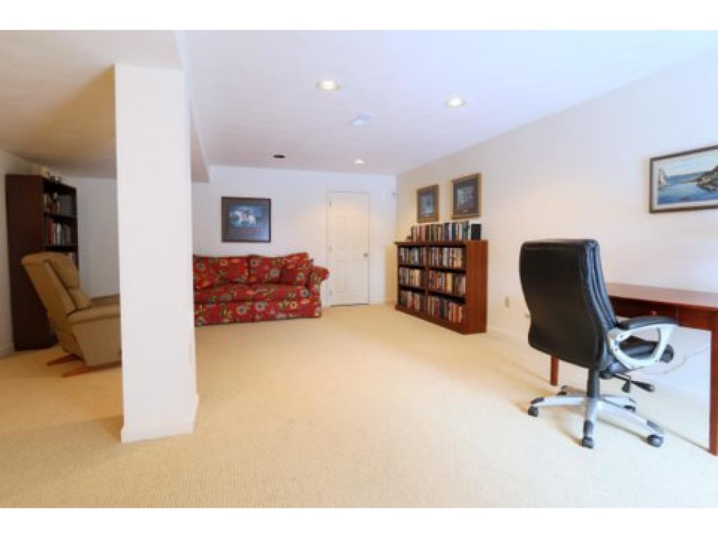 14 Bristol Hill Road, Unit 14 Windham, NH 03087 - Photo 24 of 28