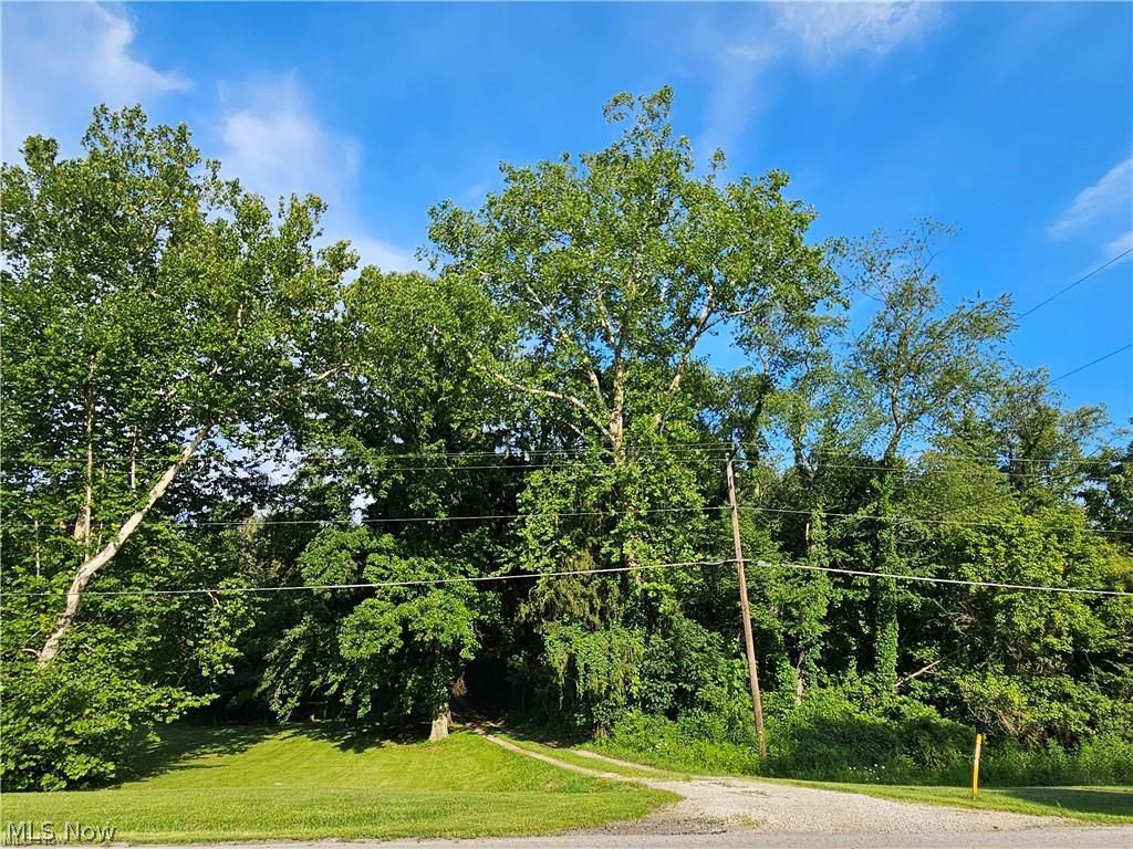 3569 Cleveland Road Wooster, OH 44691 - Photo 2 of 39