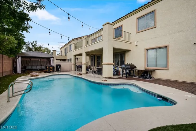 $649,000 | 3921 Ravens Court, North Las Vegas, NV 89032