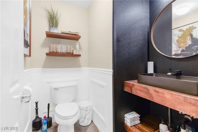 $649,000 | 3921 Ravens Court, North Las Vegas, NV 89032