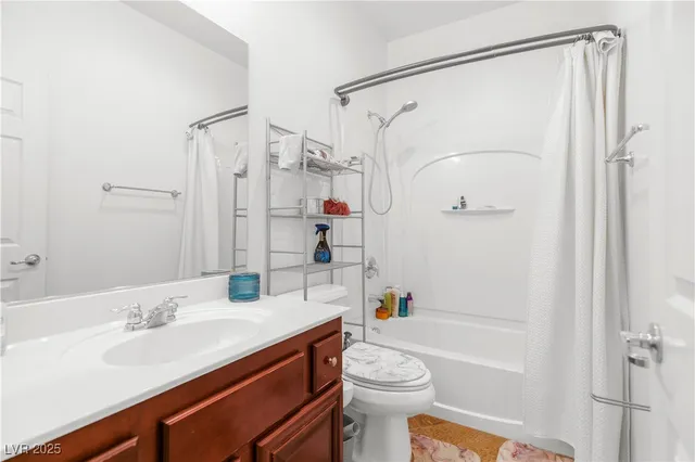 $649,000 | 3921 Ravens Court, North Las Vegas, NV 89032