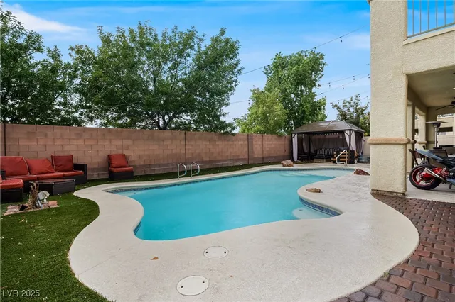 $649,000 | 3921 Ravens Court, North Las Vegas, NV 89032