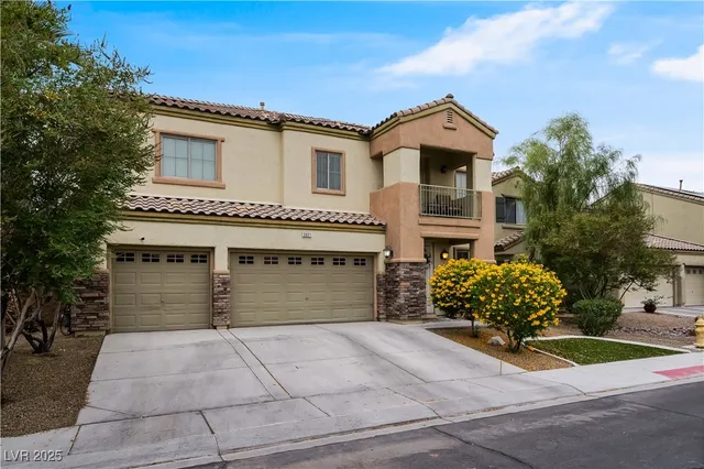 $649,000 | 3921 Ravens Court, North Las Vegas, NV 89032