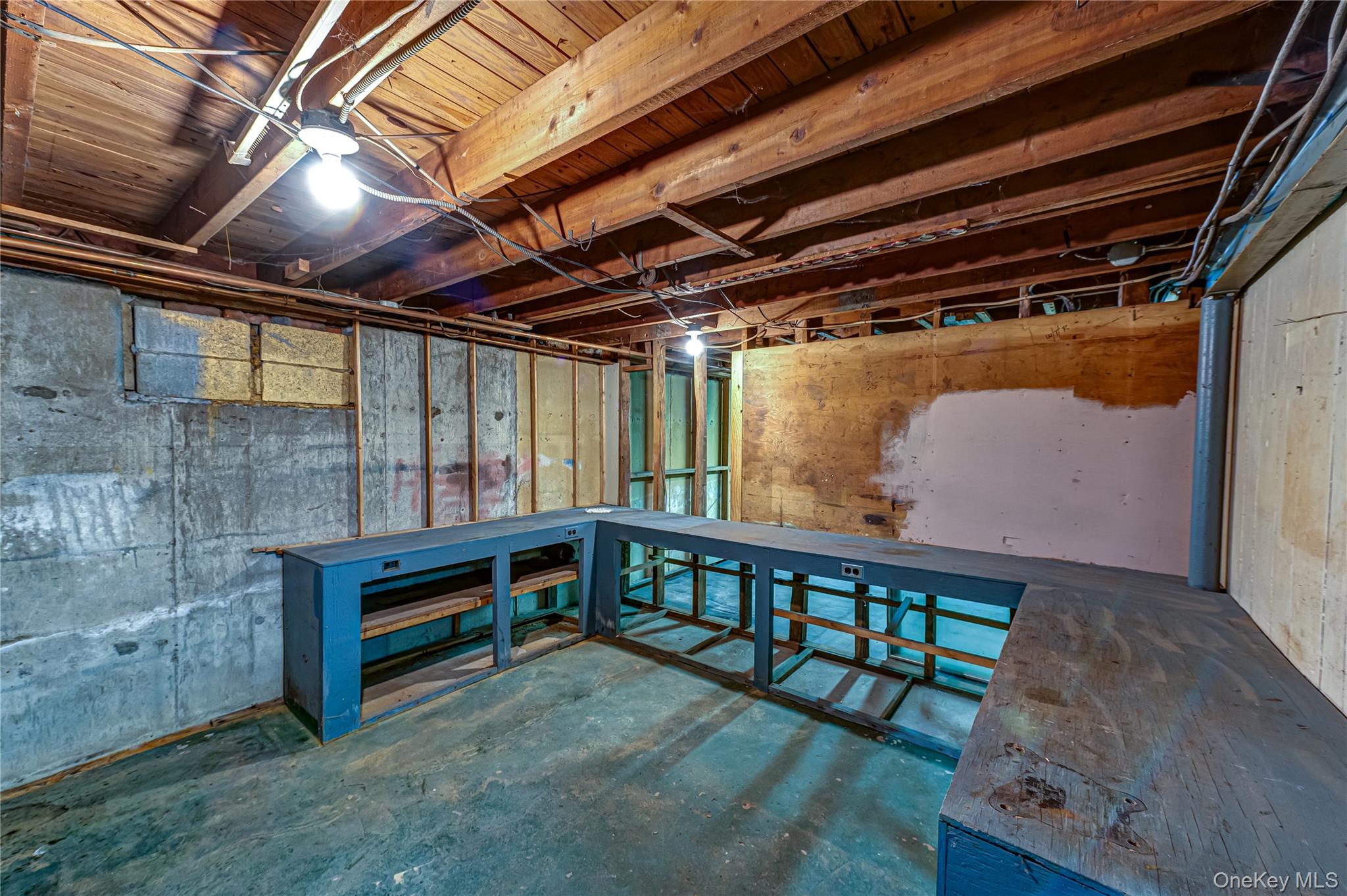 67 Edgewood Road West Islip, NY 11795 - Photo 21 of 31 a view of an empty room with a window