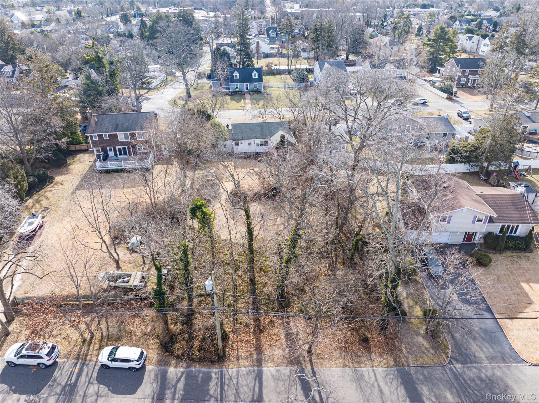 67 Edgewood Road West Islip, NY 11795 - Photo 24 of 29