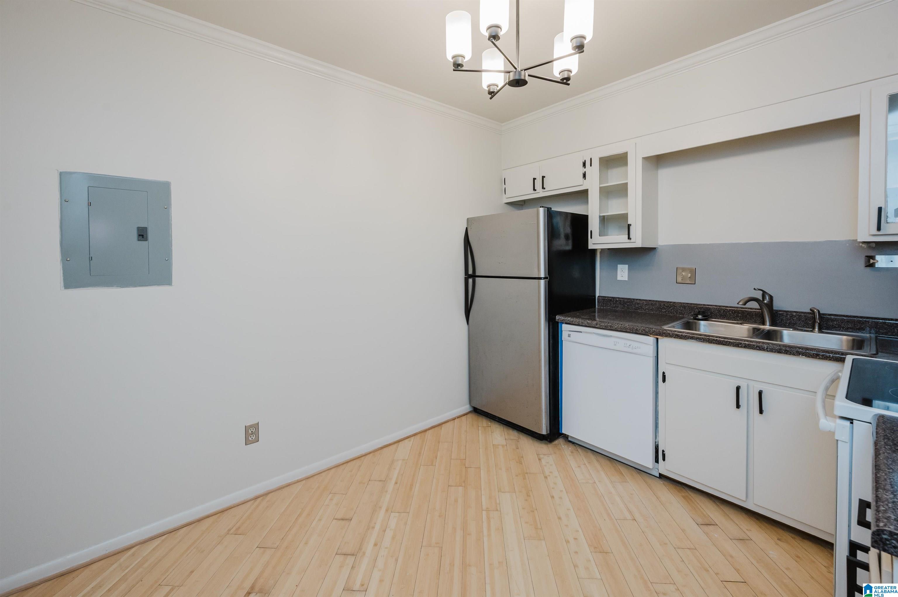 57 Hanover Circle, Unit 217 Birmingham, AL 35205 - Photo 12 of 27