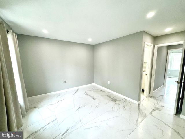 $500,000 | 3954 9th Road South, Arlington, VA 22204