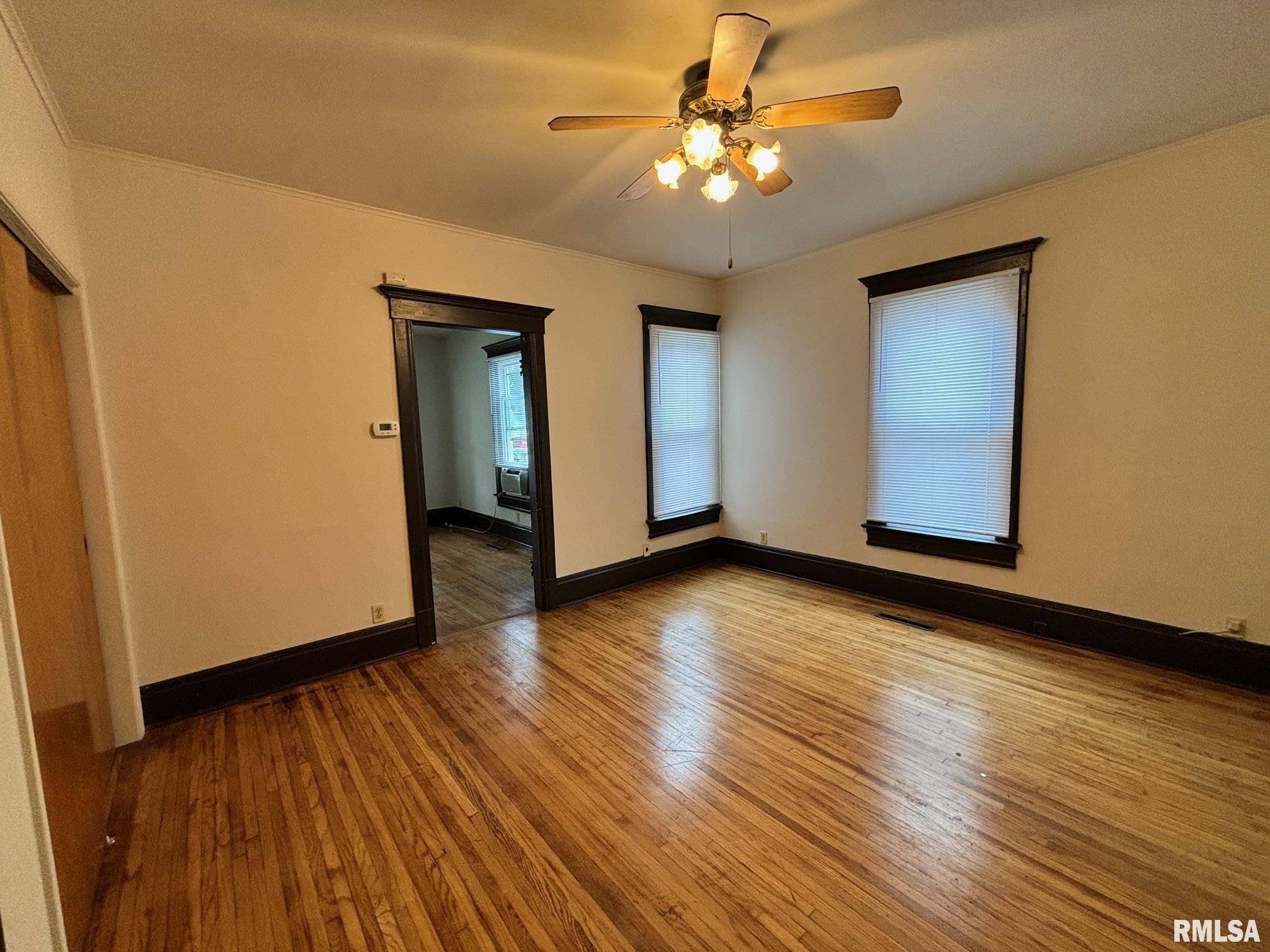 1038 North 1st Street Springfield, IL 62702 - Photo 4 of 15