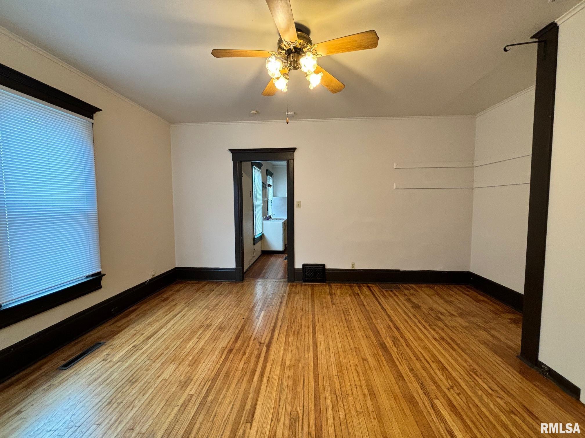 1038 North 1st Street Springfield, IL 62702 - Photo 5 of 15