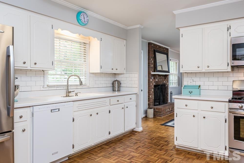 2411 Alpine Road Durham, NC 27707 - Photo 10 of 30 Gallery Image 10
