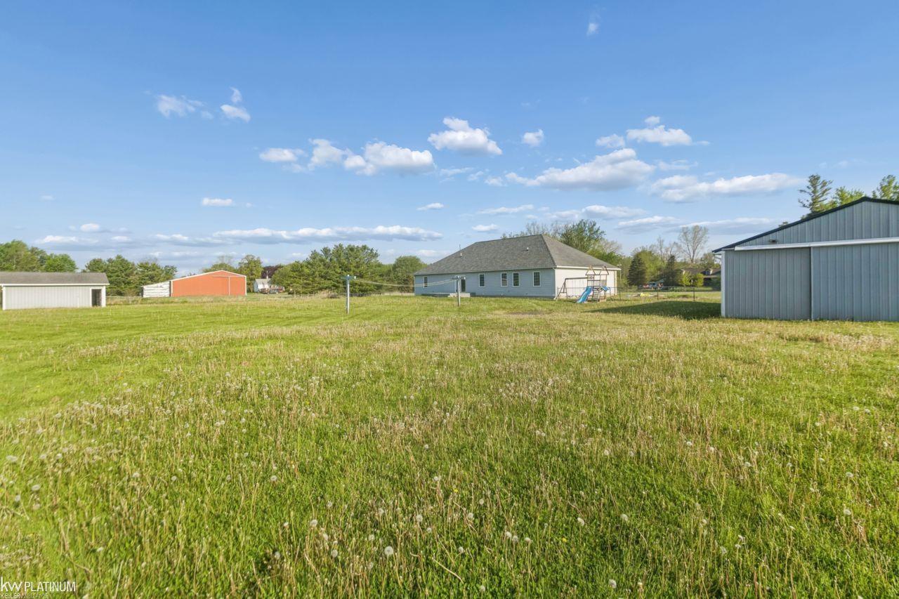 13201 Speaker Road Yale, MI 48097 - Photo 14 of 57