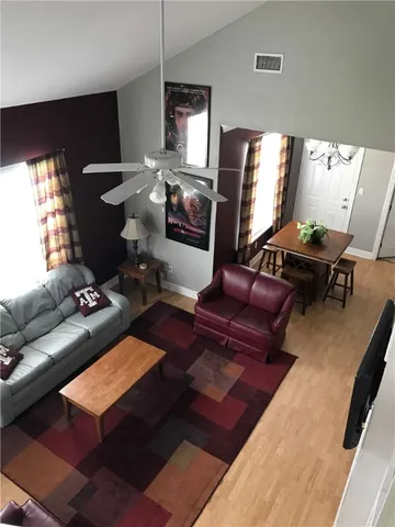 $2,100 | 801 Luther Street West, Unit 408, College Station, TX 77840