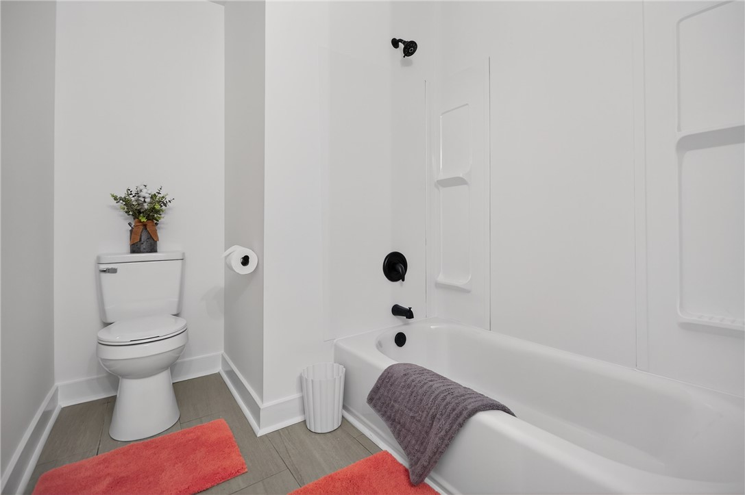 1103 Scott Drive Anderson, SC 29624 - Photo 17 of 23 Bathroom