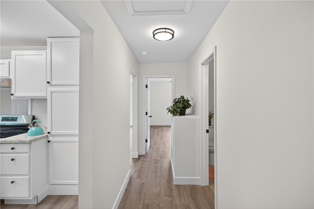 1103 Scott Drive Anderson, SC 29624 - Photo 9 of 23 Hallway
