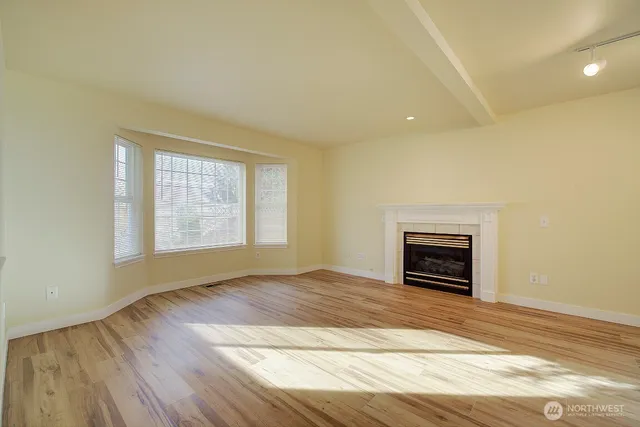 $2,800 | 3614 Shelby Road, Unit A, Lynnwood, WA 98087