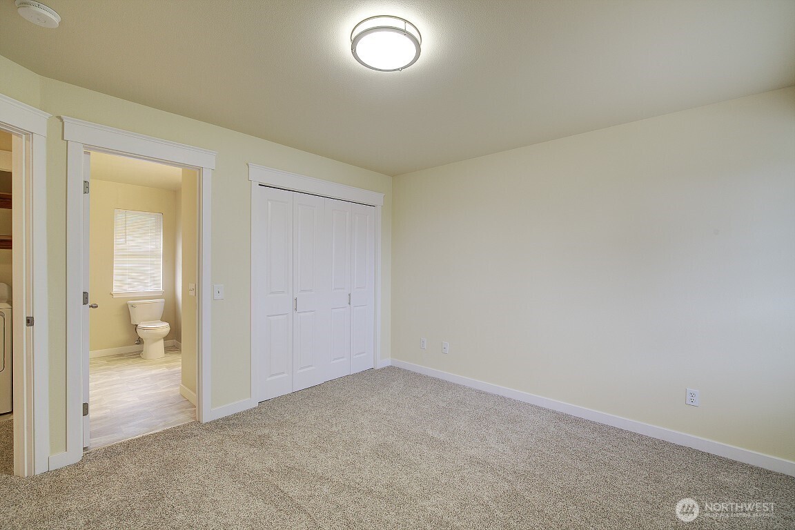 3614 Shelby Road, Unit A Lynnwood, WA 98087 - Photo 26 of 32