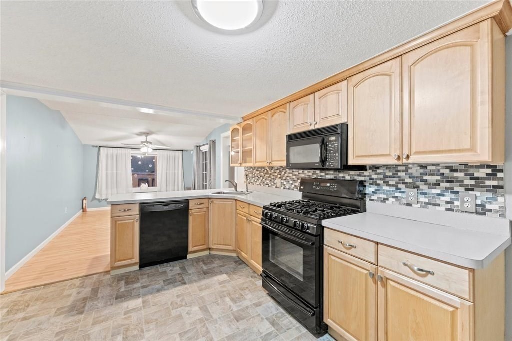 23 Ripley Street Wilbraham, MA 01095 - Photo 8 of 39 Gallery Image 8