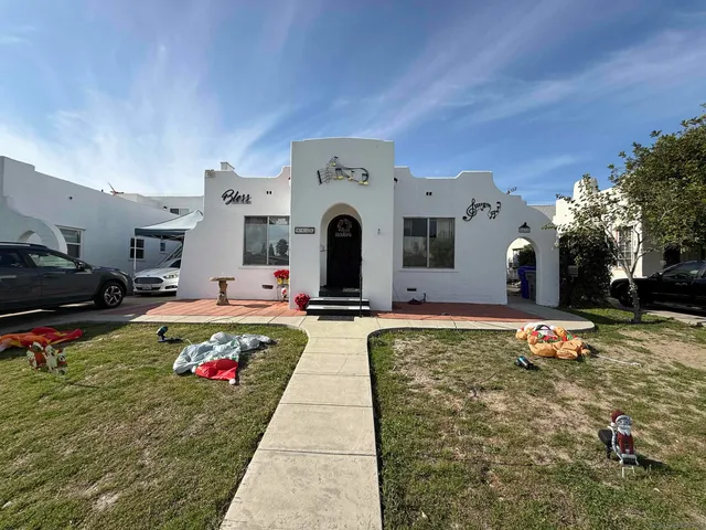 $1,050,000 | Bancroft Street, San Diego, CA 92116