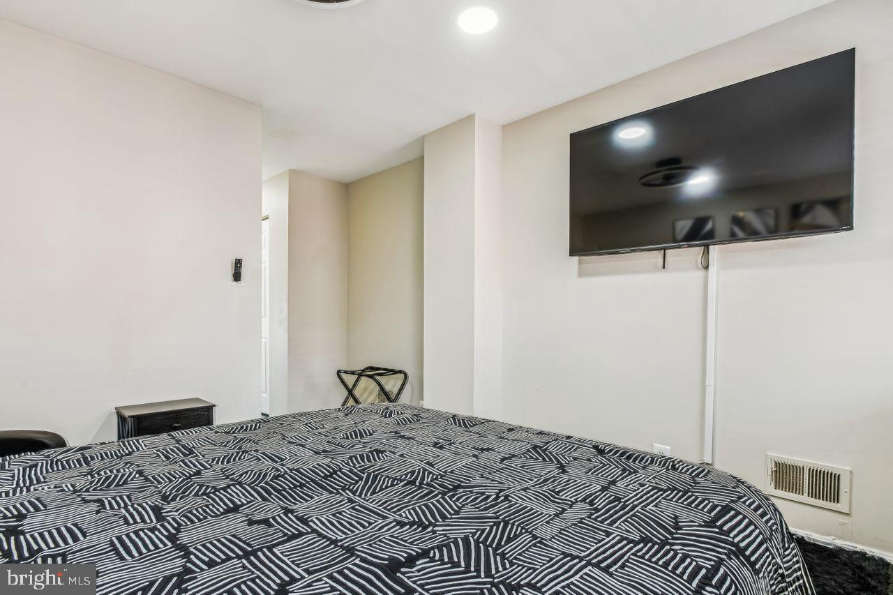 512 Warner Street Baltimore, MD 21230 - Photo 24 of 36