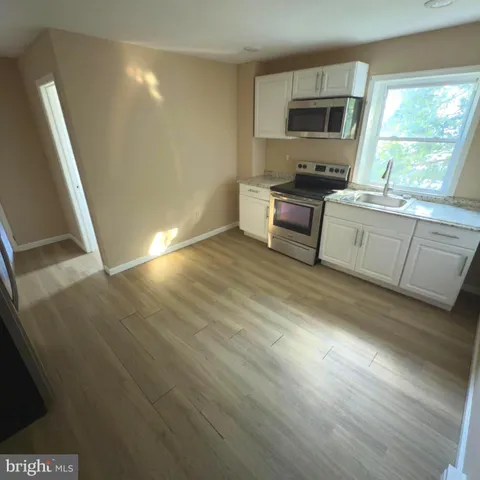 $850 | 849 East Chelten Avenue, Unit 5, Philadelphia, PA 19138