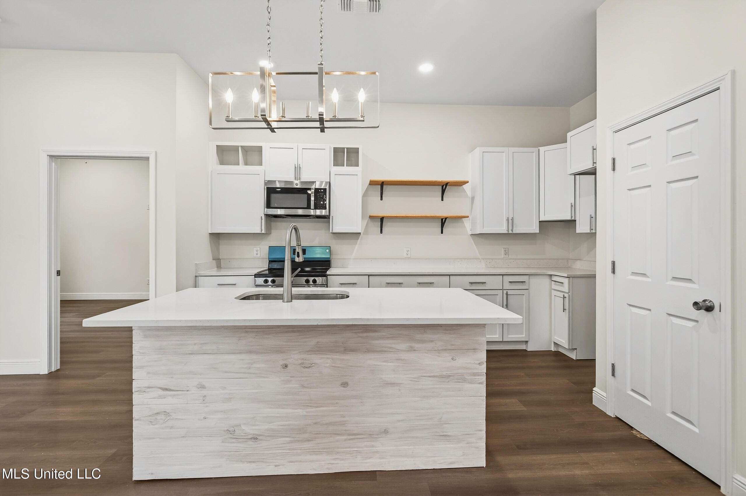 19452 Stewart Street Saucier, MS 39574 - Photo 12 of 36 19452StewartSt-12