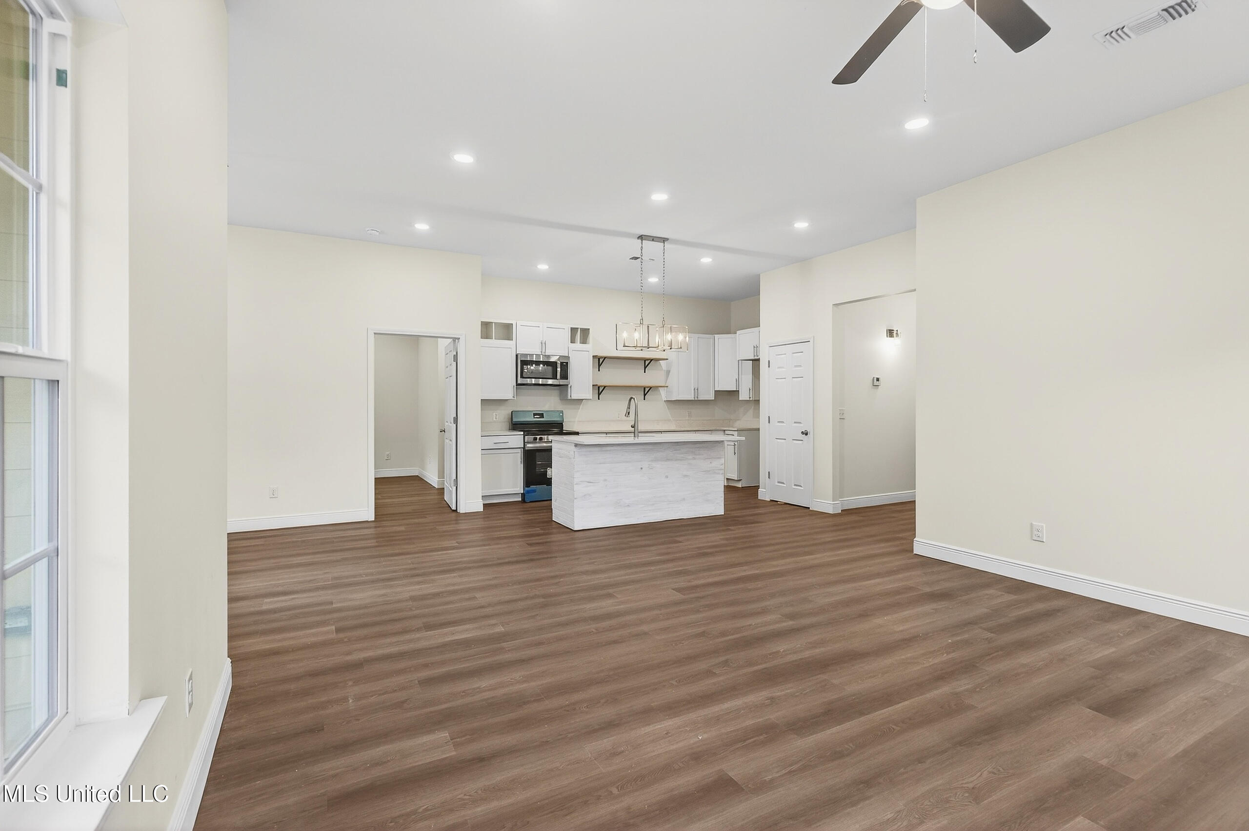 19452 Stewart Street Saucier, MS 39574 - Photo 8 of 36 19452StewartSt-8