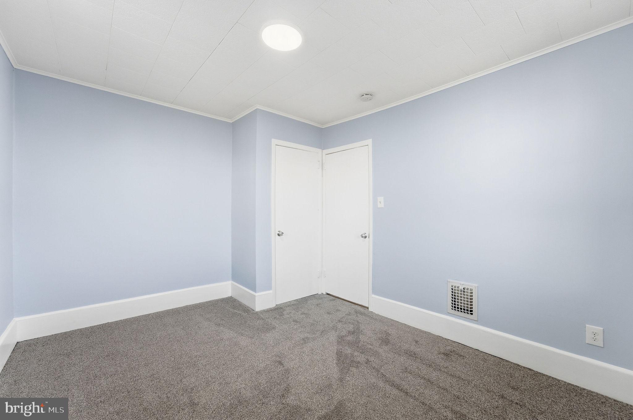 601 Hunter Street Gloucester City, NJ 08030 - Photo 19 of 35 a view of an empty room