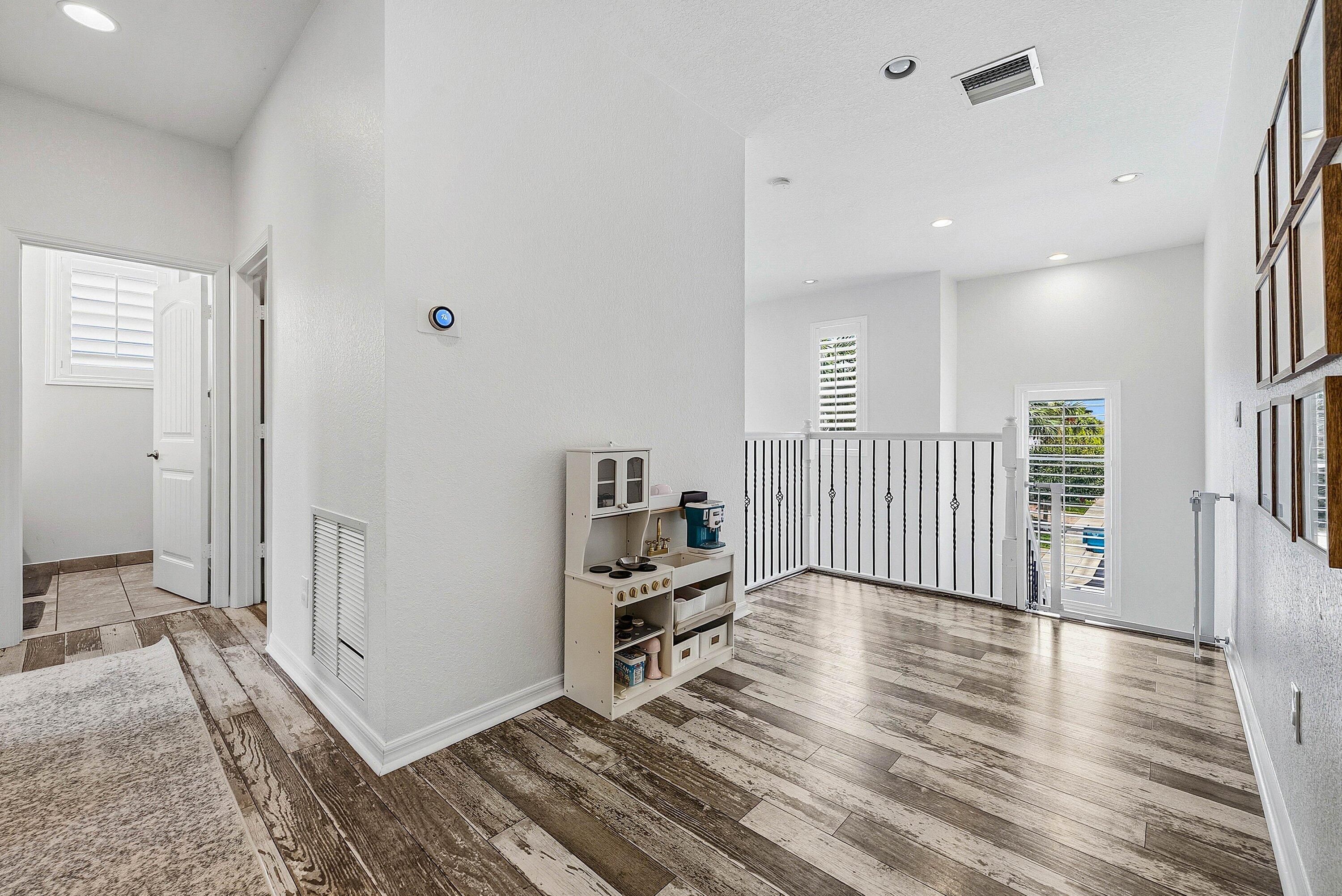 409 Francesca Ridge Road Boynton Beach, FL 33435 - Photo 21 of 41 Loft