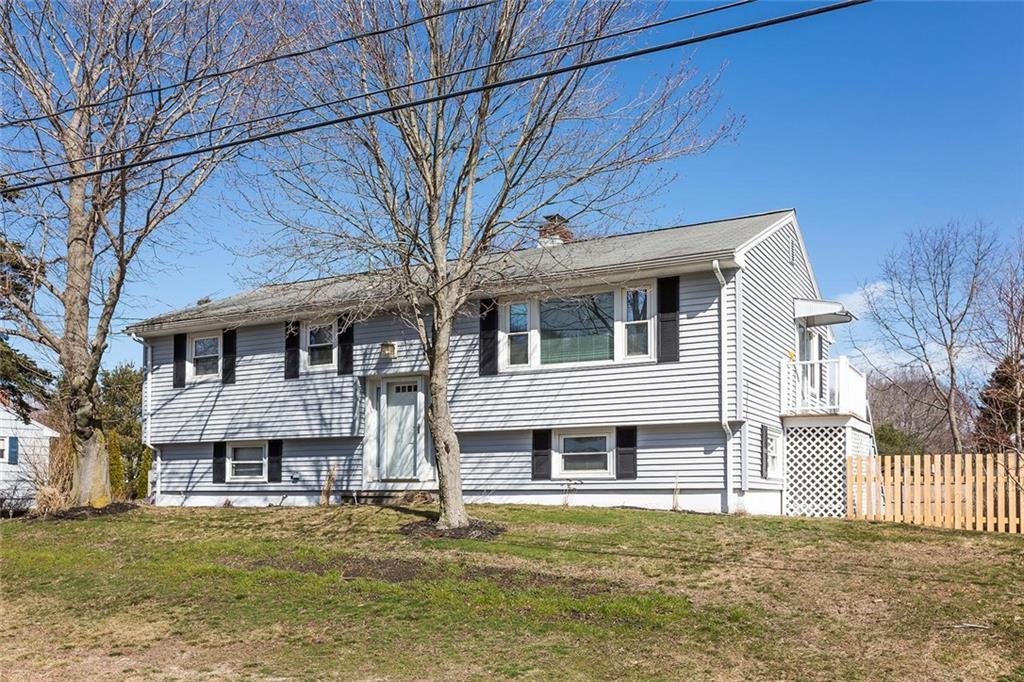 17 Jewett Road Cape Elizabeth, ME 04107 - Photo 3 of 35 Photo