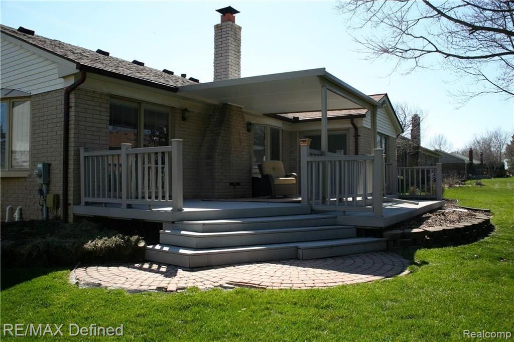 646 Lockport Road Rochester Hills, MI 48307 - Photo 22 of 23