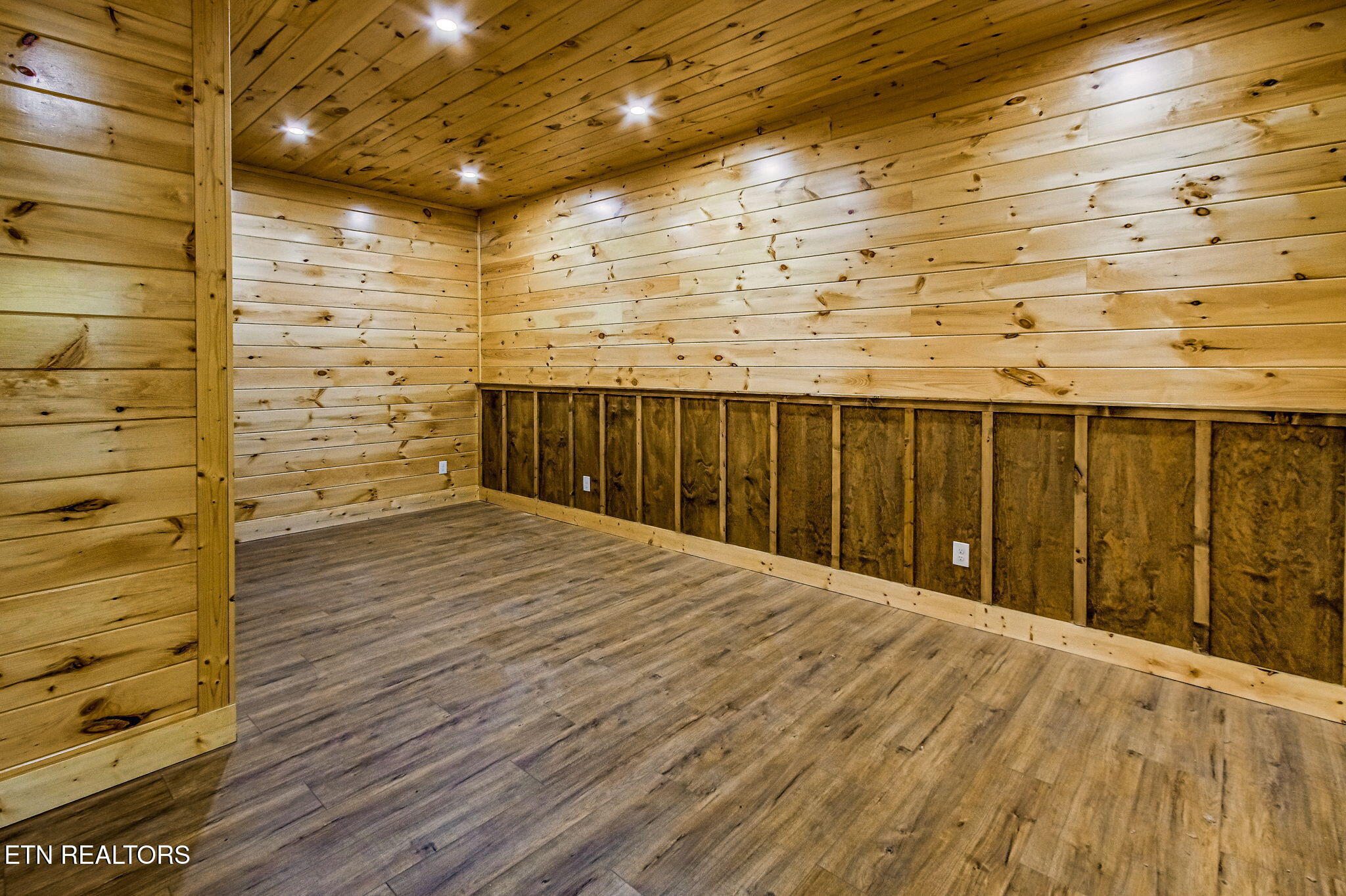 1821 Pinestand Ridge Way Sevierville, TN 37862 - Photo 41 of 58 homesandvideos aerials-13454