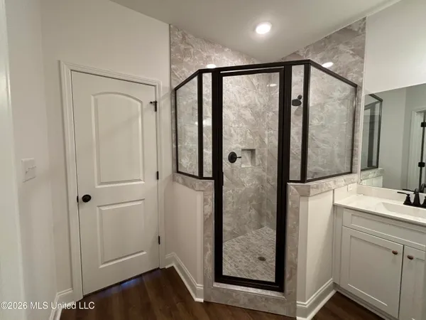 $362,950 | 6069 River Birch Road East, Walls, MS 38680