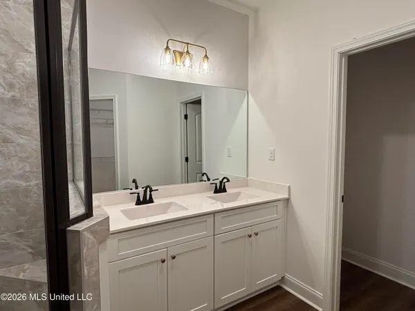 $362,950 | 6069 River Birch Road East, Walls, MS 38680