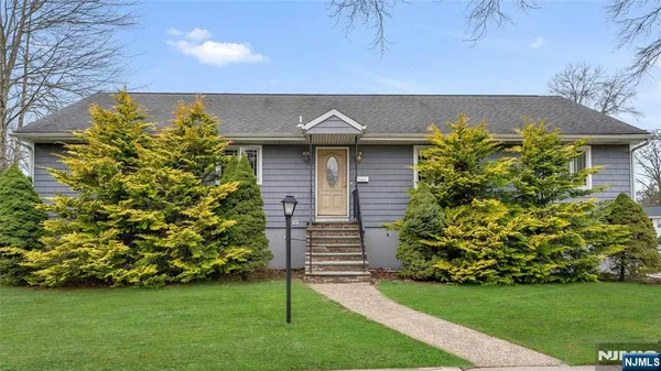 $829,999 | 4 Jeffrey Road, Wayne, NJ 07470