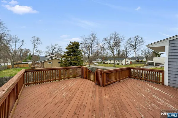 $829,999 | 4 Jeffrey Road, Wayne, NJ 07470