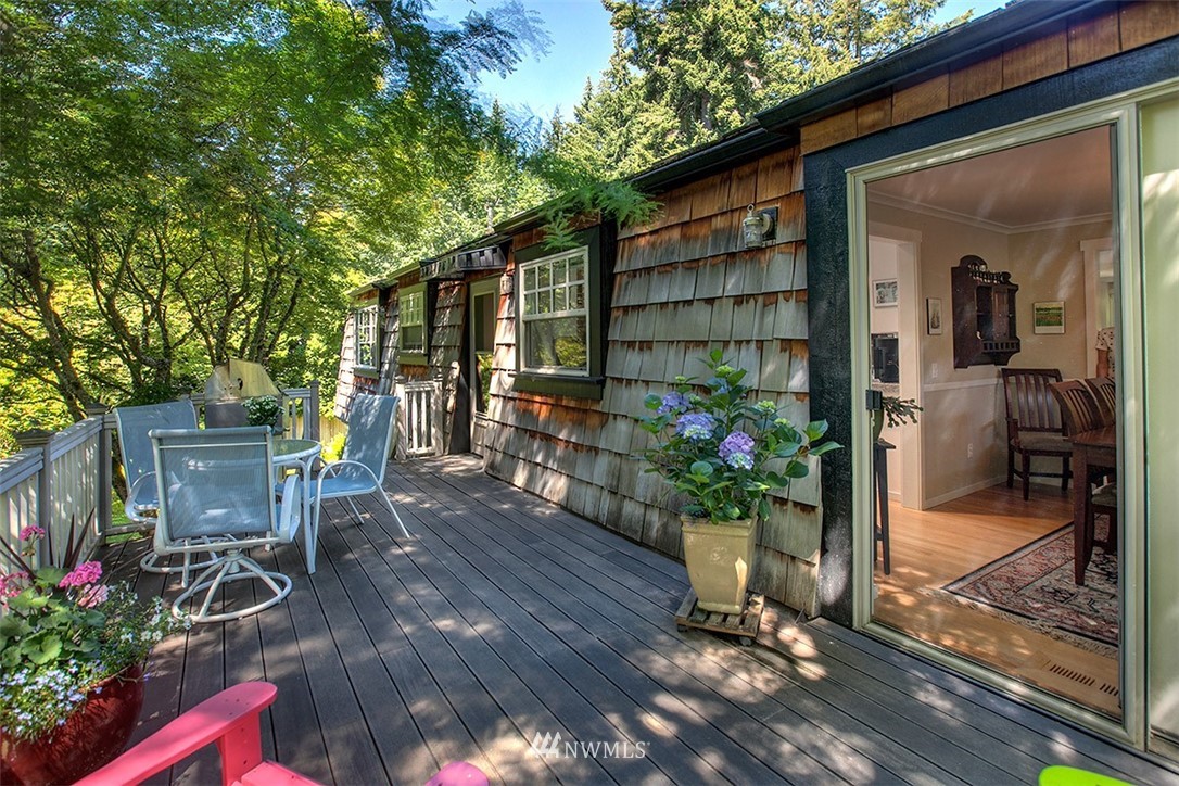 10712 228th Street Southwest Edmonds, WA 98020 - Photo 24 of 25 Gallery Image 24
