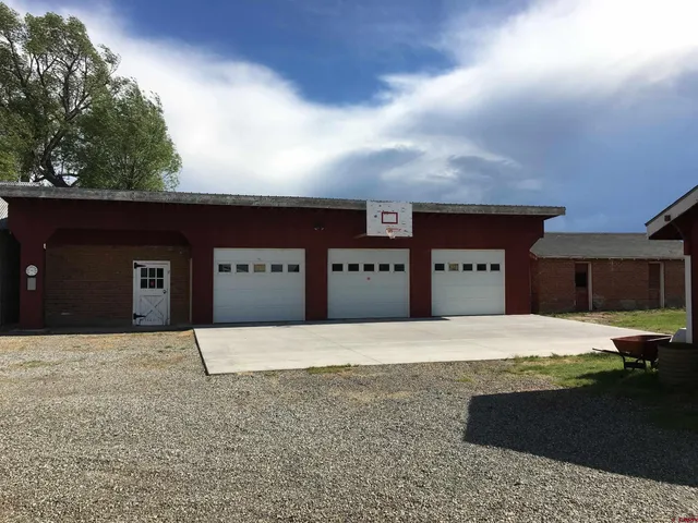 $630,000 | 2716 Threemile Road, Alamosa, CO 81101