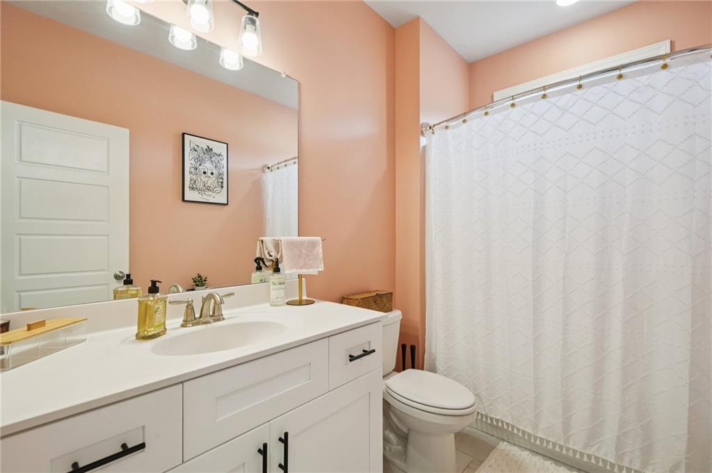 72 Sanders Crossing Newnan, GA 30263 - Photo 12 of 22