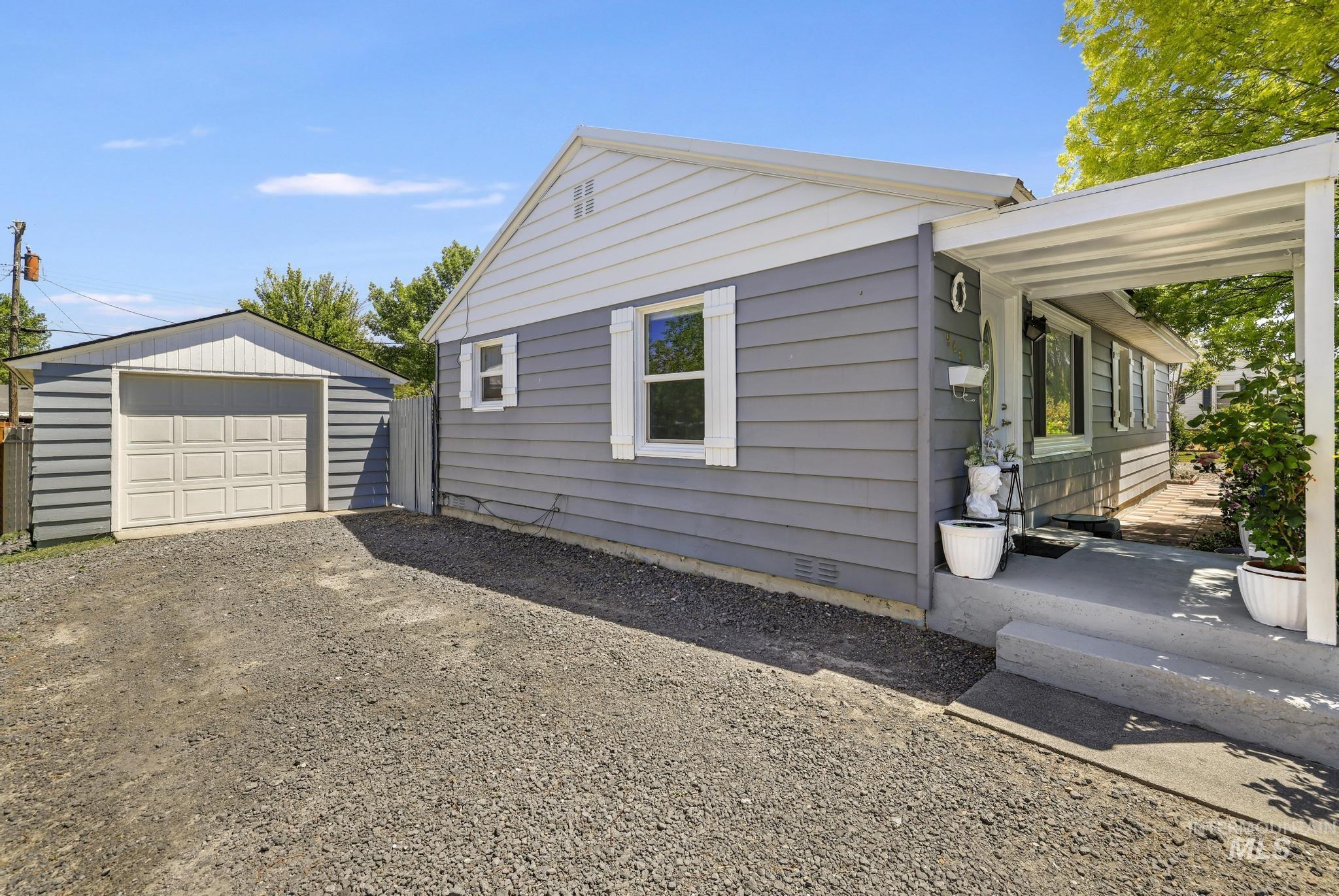 548 Fillmore Street Twin Falls, ID 83301 - Photo 2 of 25