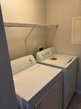 $2,300 | 6533 Emerald Dunes Drive, Unit 301, West Palm Beach, FL 33411