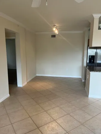 $2,300 | 6533 Emerald Dunes Drive, Unit 301, West Palm Beach, FL 33411