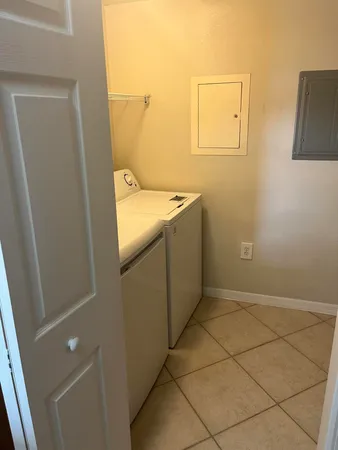 $2,300 | 6533 Emerald Dunes Drive, Unit 301, West Palm Beach, FL 33411