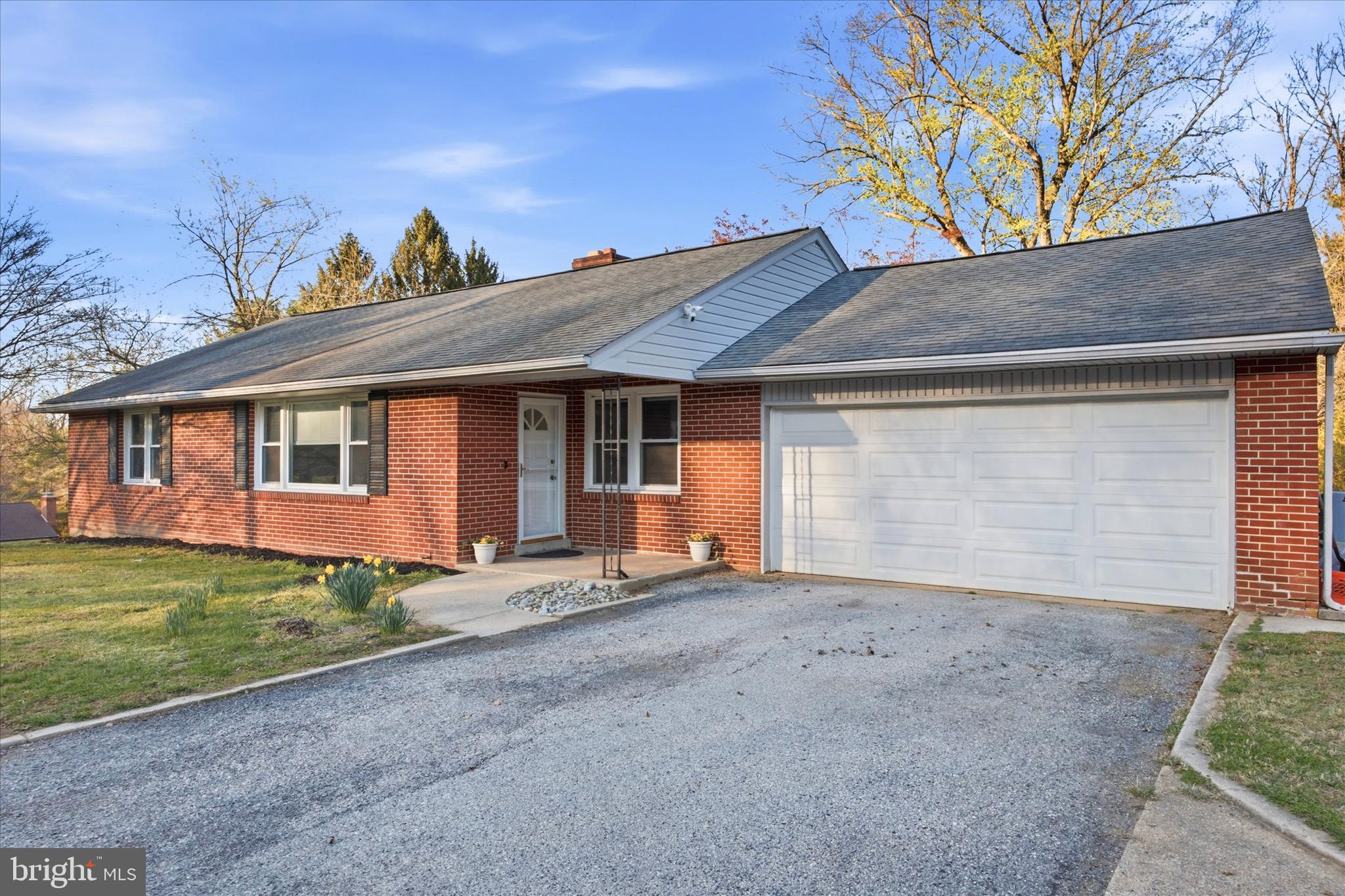 1015 South Concord Road West Chester, PA 19382 - Photo 4 of 38