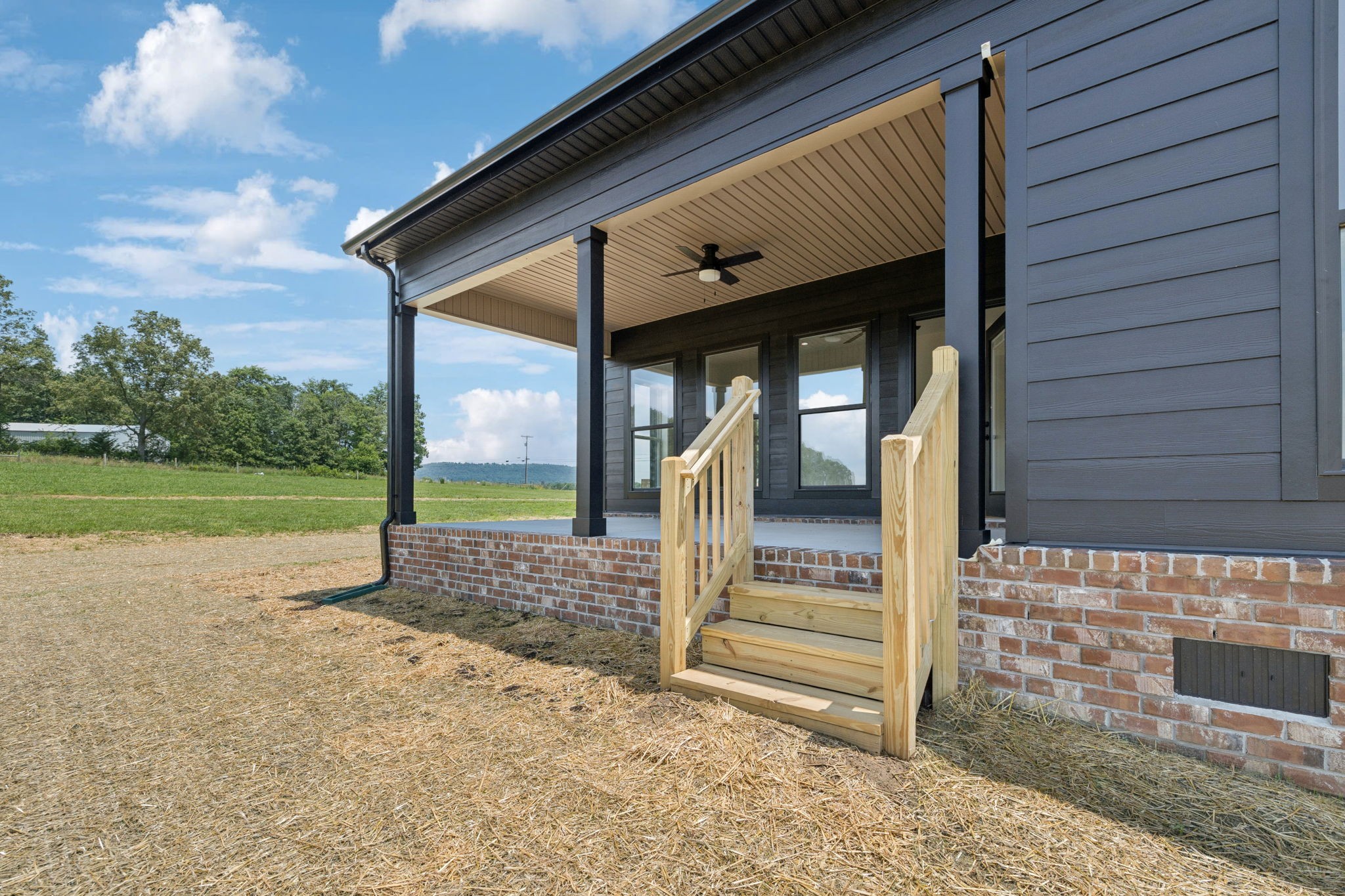 0 Midland Road Bell Buckle, TN 37020 - Photo 33 of 36 a view of entrance gate of the house