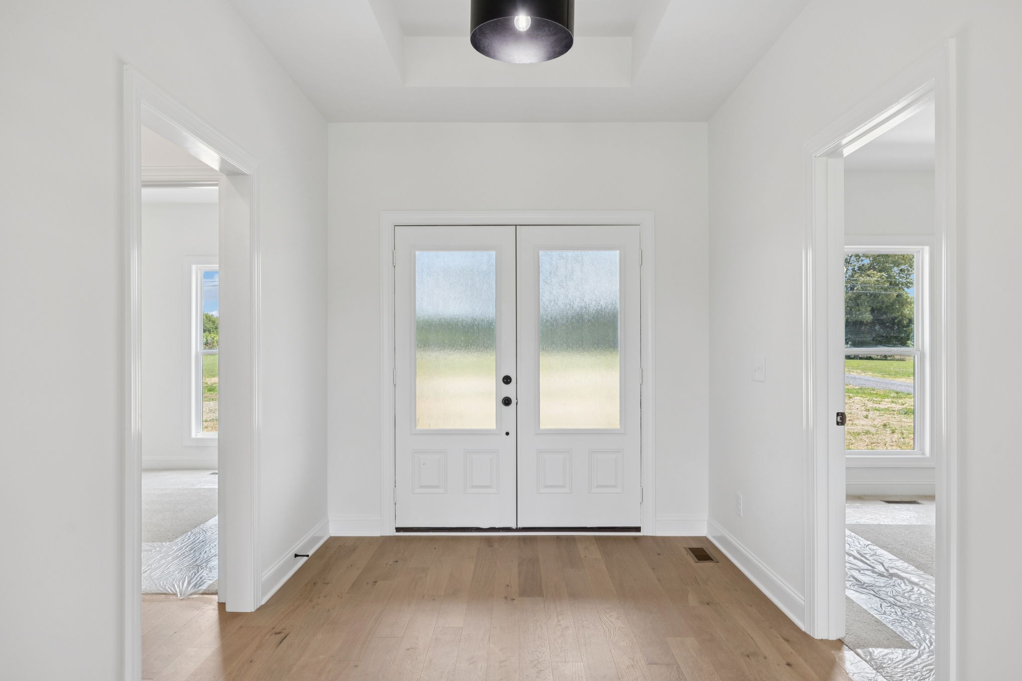0 Midland Road Bell Buckle, TN 37020 - Photo 5 of 36 an empty room with window